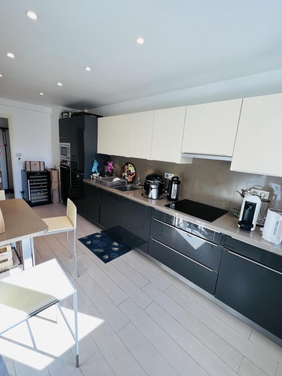 John Homestay Room In Nice Eksteriør bilde